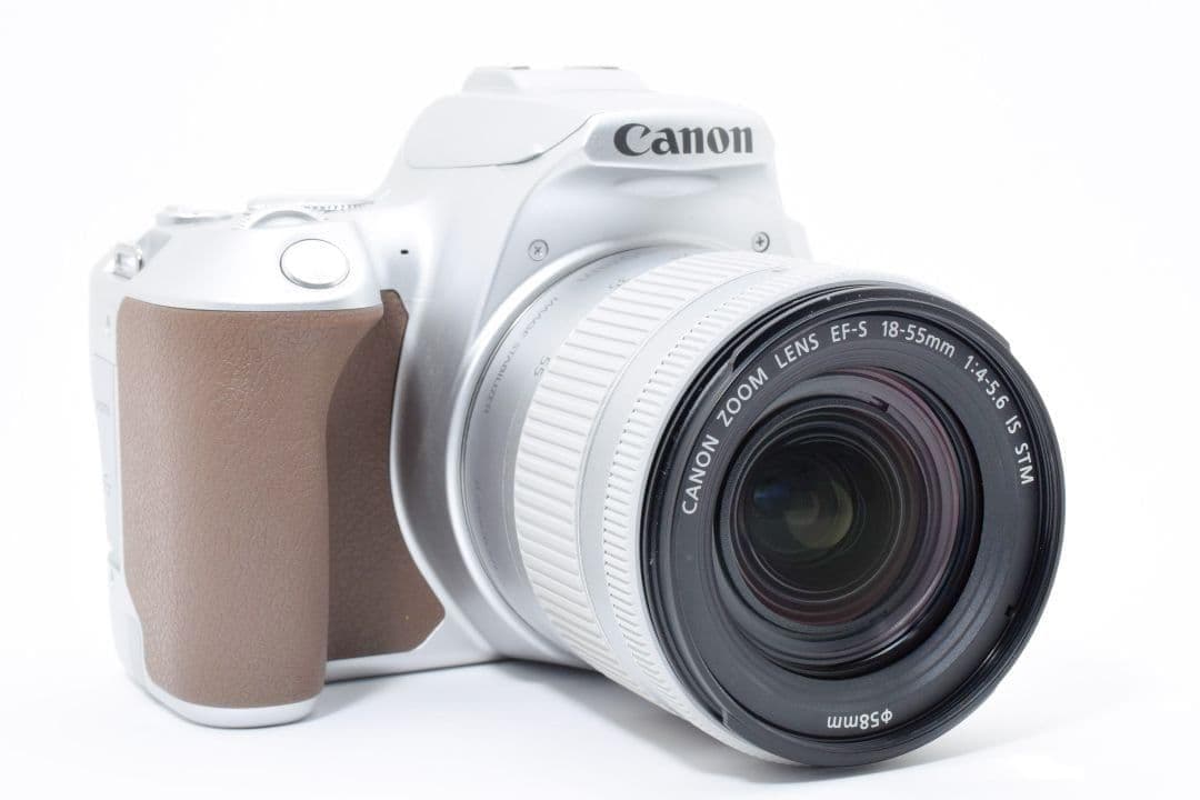 カメラバッグ付き✨Canon EOS KissX10✨シルバー✨シングルレンズ