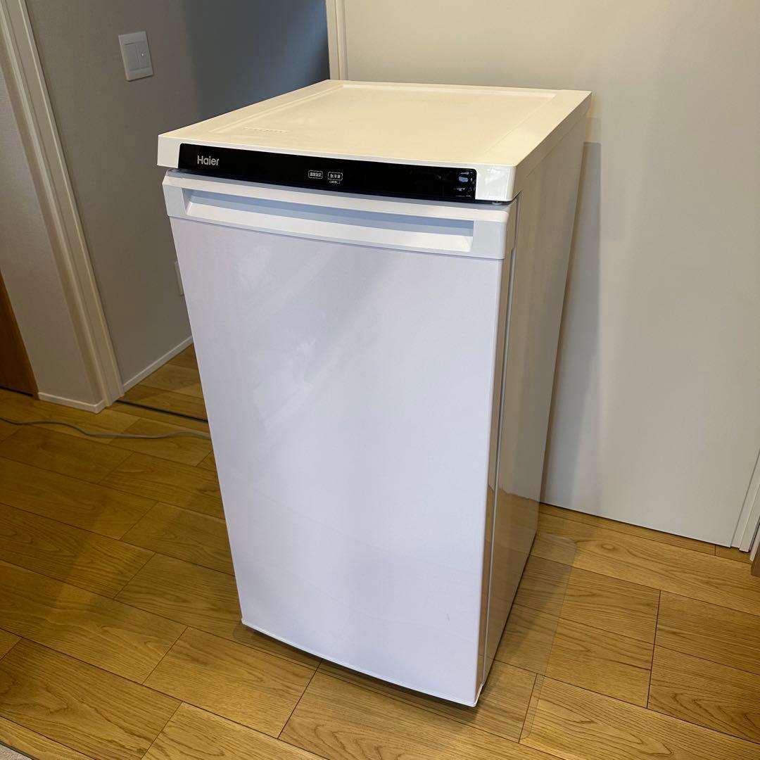 ハイアール冷凍庫 1ドア 前開き式 右開き 102L 直冷式ホワイト
