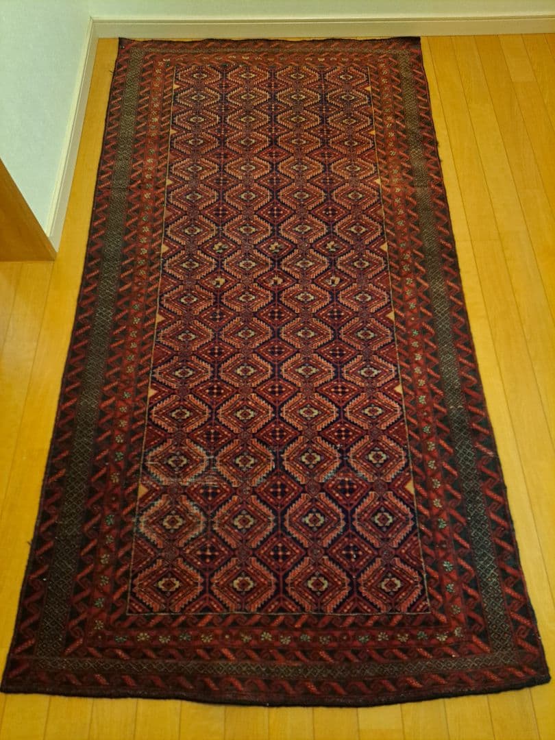 手織りトライバルラグ　ヴィンテージラグ　イラン　ウール　ペルシャ絨毯　バルーチ