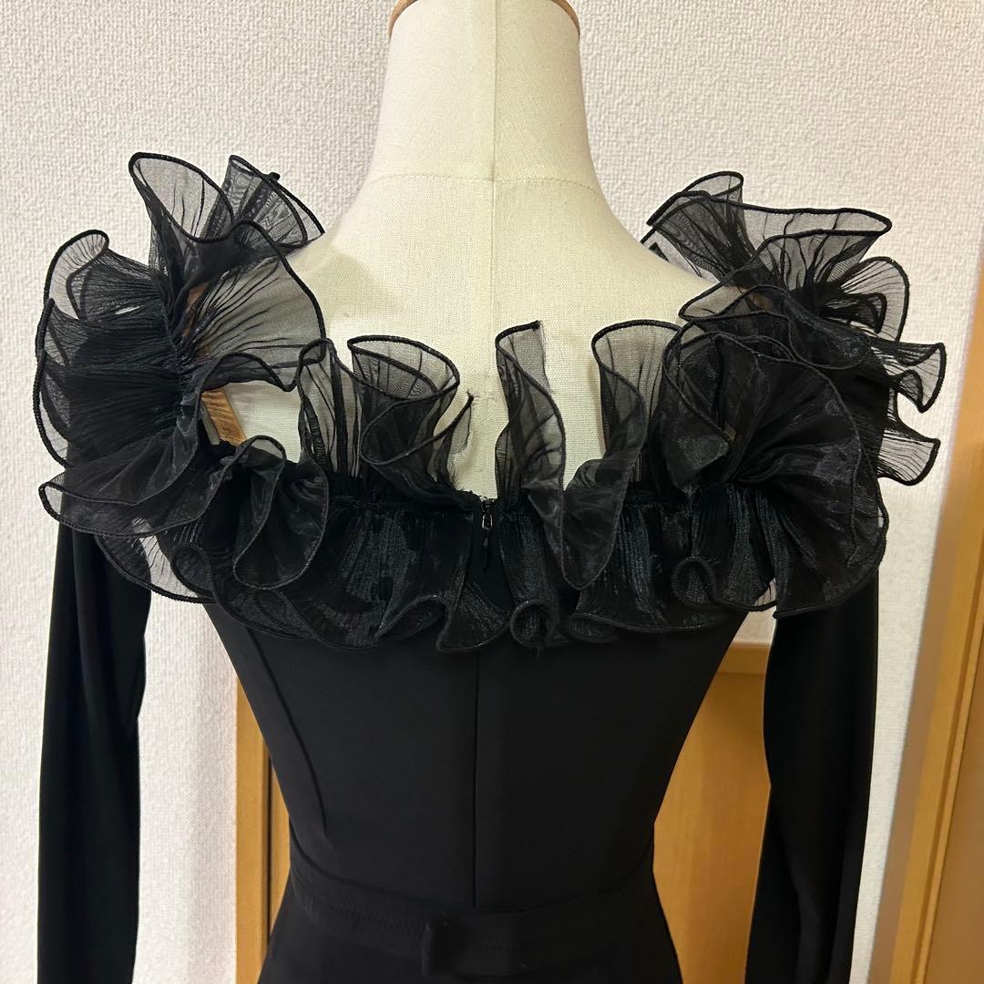 社交ダンス ワンピース ブラック×ホワイトオフショルダードレス