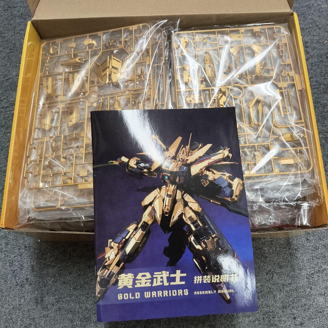 田*英様 神馬模型　1/100 黄金武士 ダイキャスト　海外製 未組立