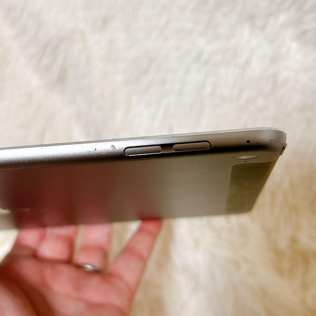 ☆Apple☆ iPadAir2 16GB 本体＆その他4点セット