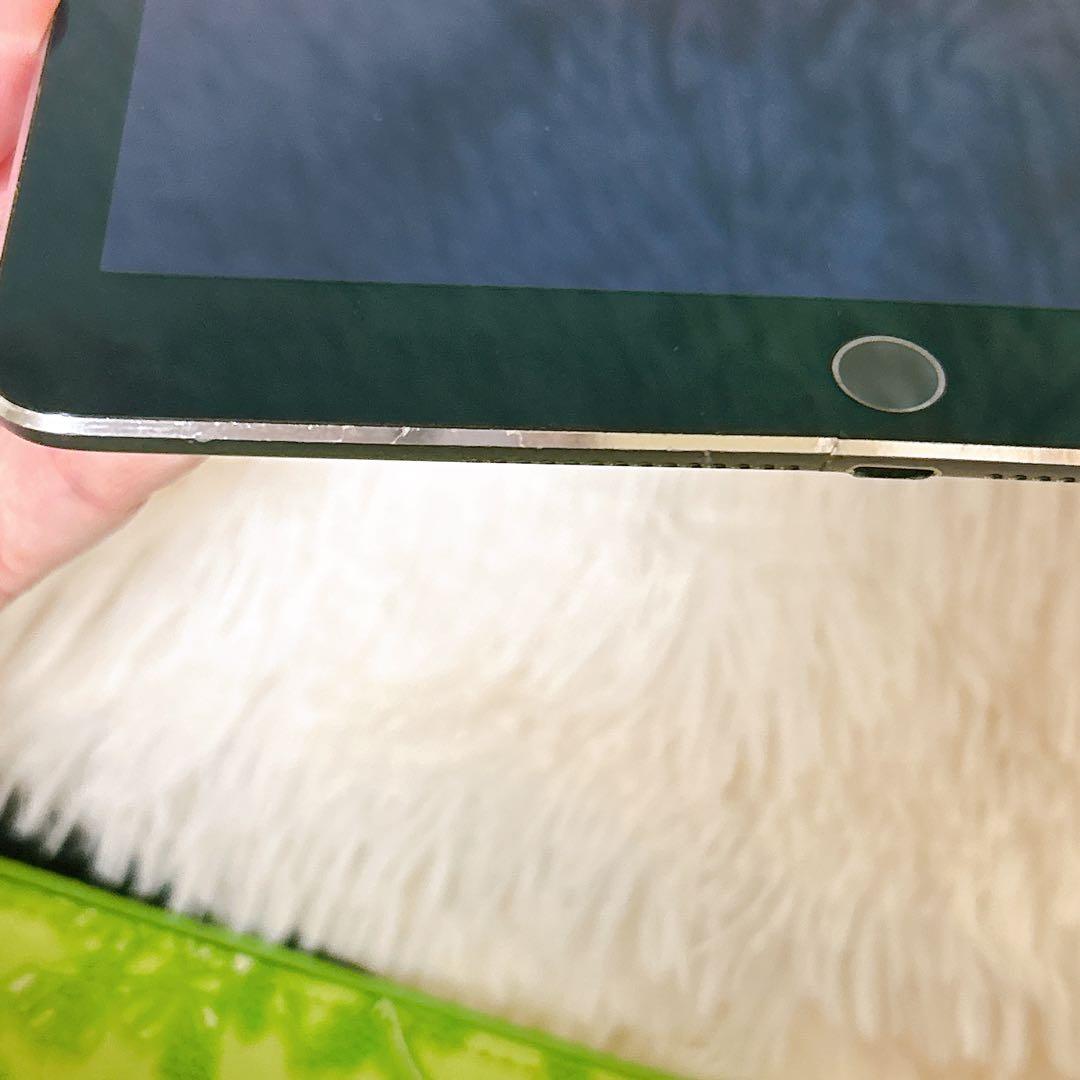 ☆Apple☆ iPadAir2 16GB 本体＆その他4点セット