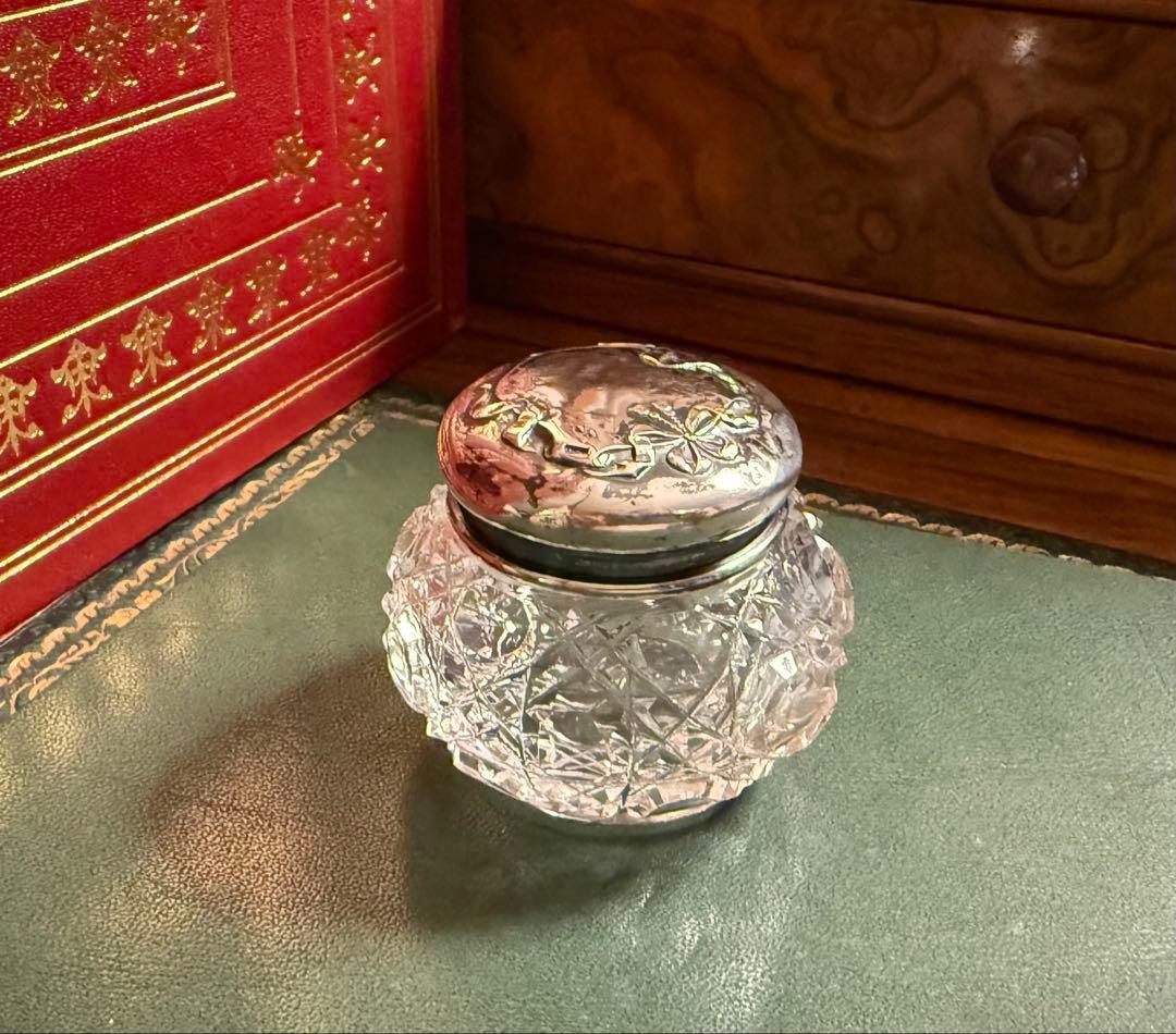 アンティーク カットガラス、 蓋は銀925、英国バーミンガム製