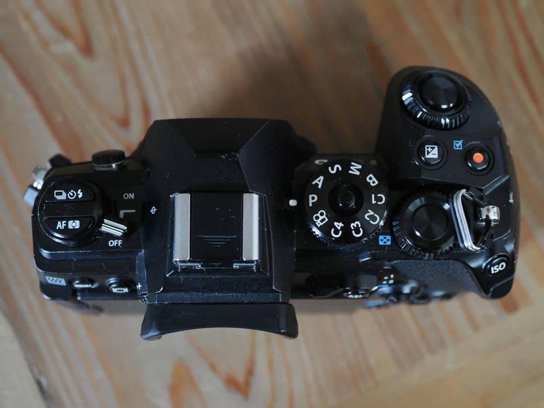 OLYMPUS OM-D E-M1 Mark III ボディ