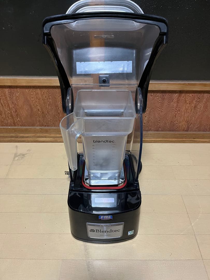 FMI ブレンドテック スムージーブレンダーSTEALTH　ステルス 875