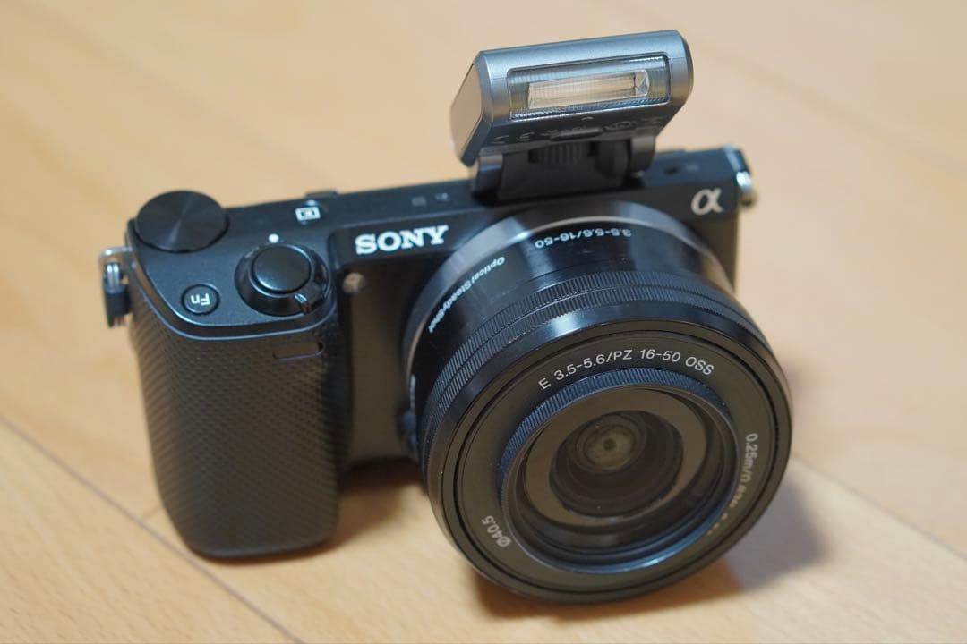 SONY NEX-5R ミラーレスカメラ 16-50mmレンズ