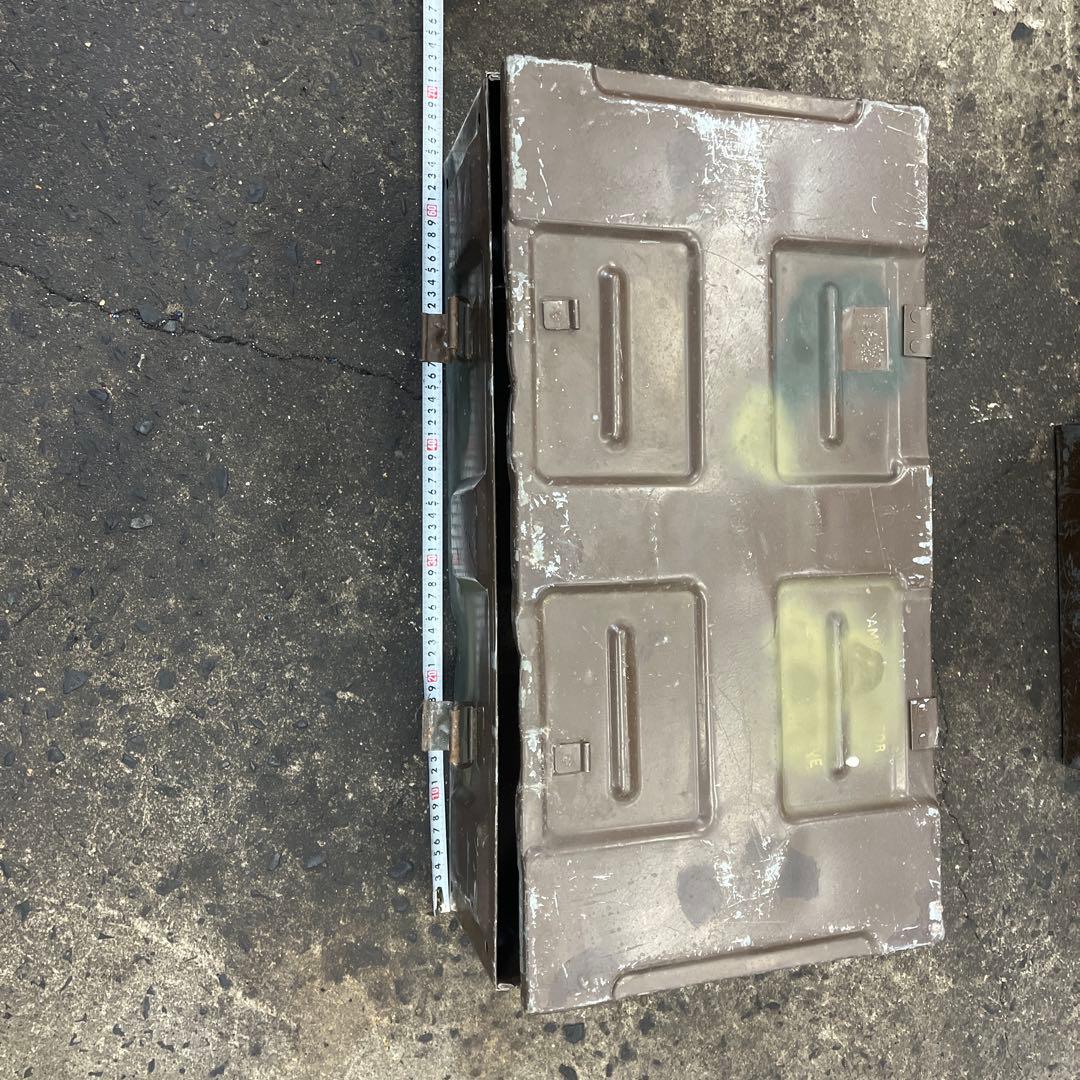 ミリタリー 金属製収納ボックス　アンモボックス