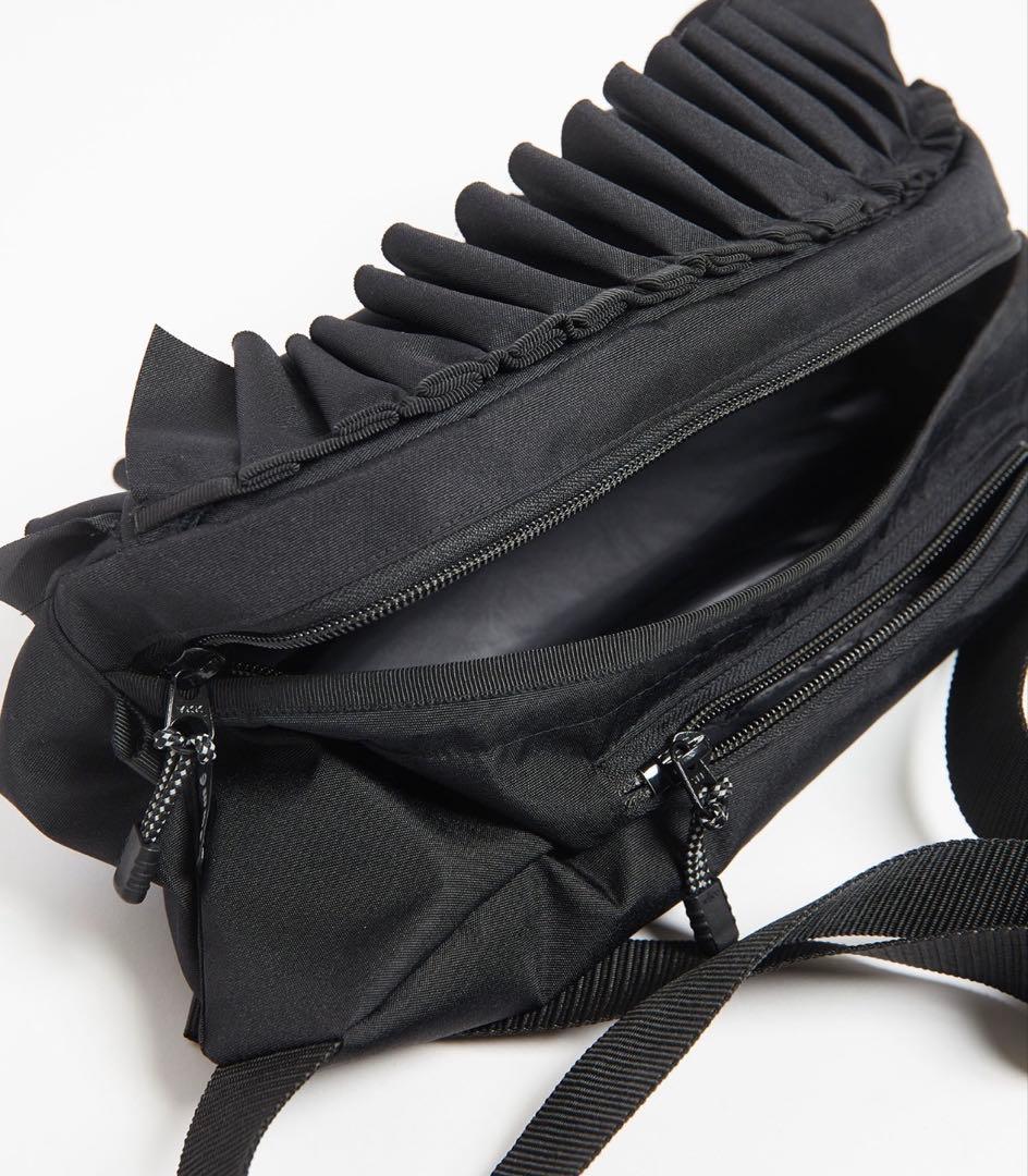 gomme フリルボディバック