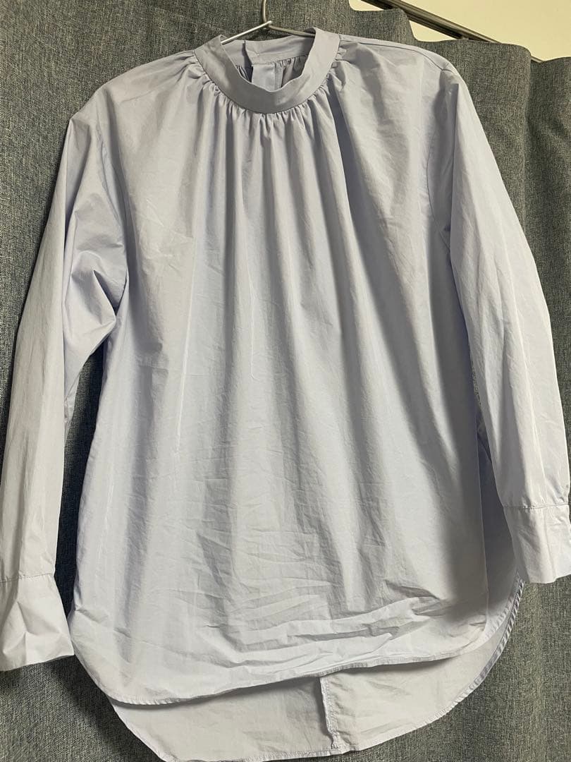 OUR 頼れるギャザーブラウス