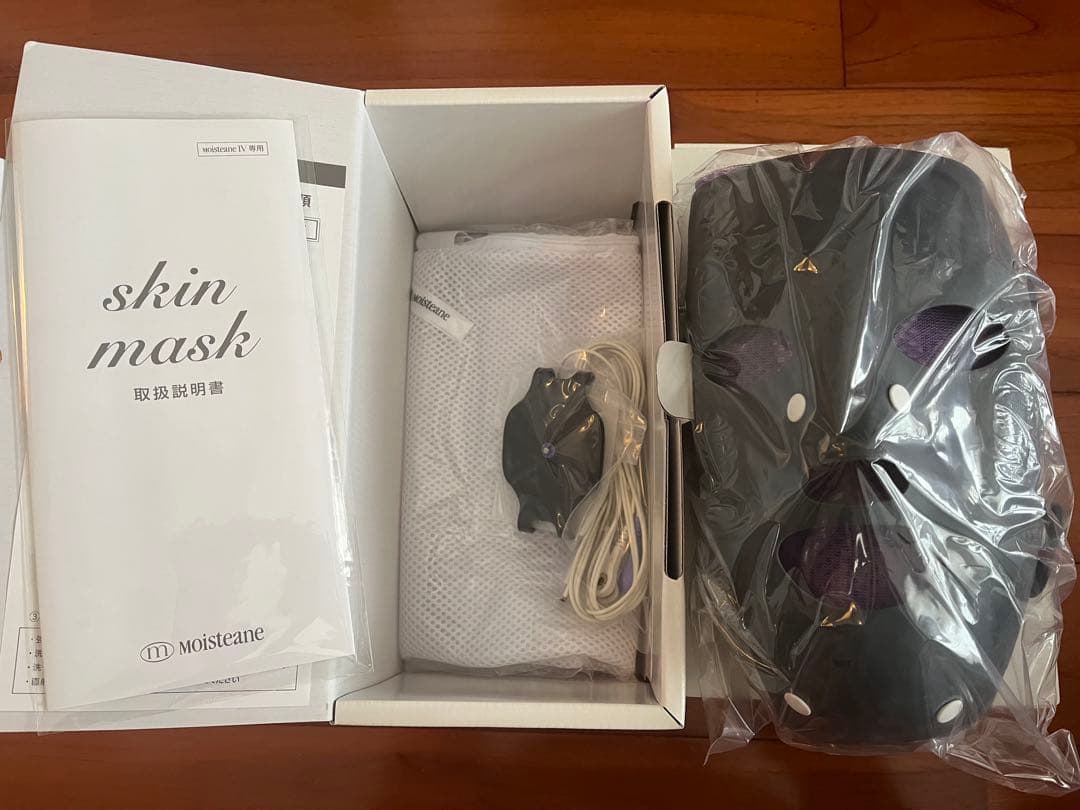 mai♡【美品】モイスティーヌ　スキンマスク　新品・未使用
