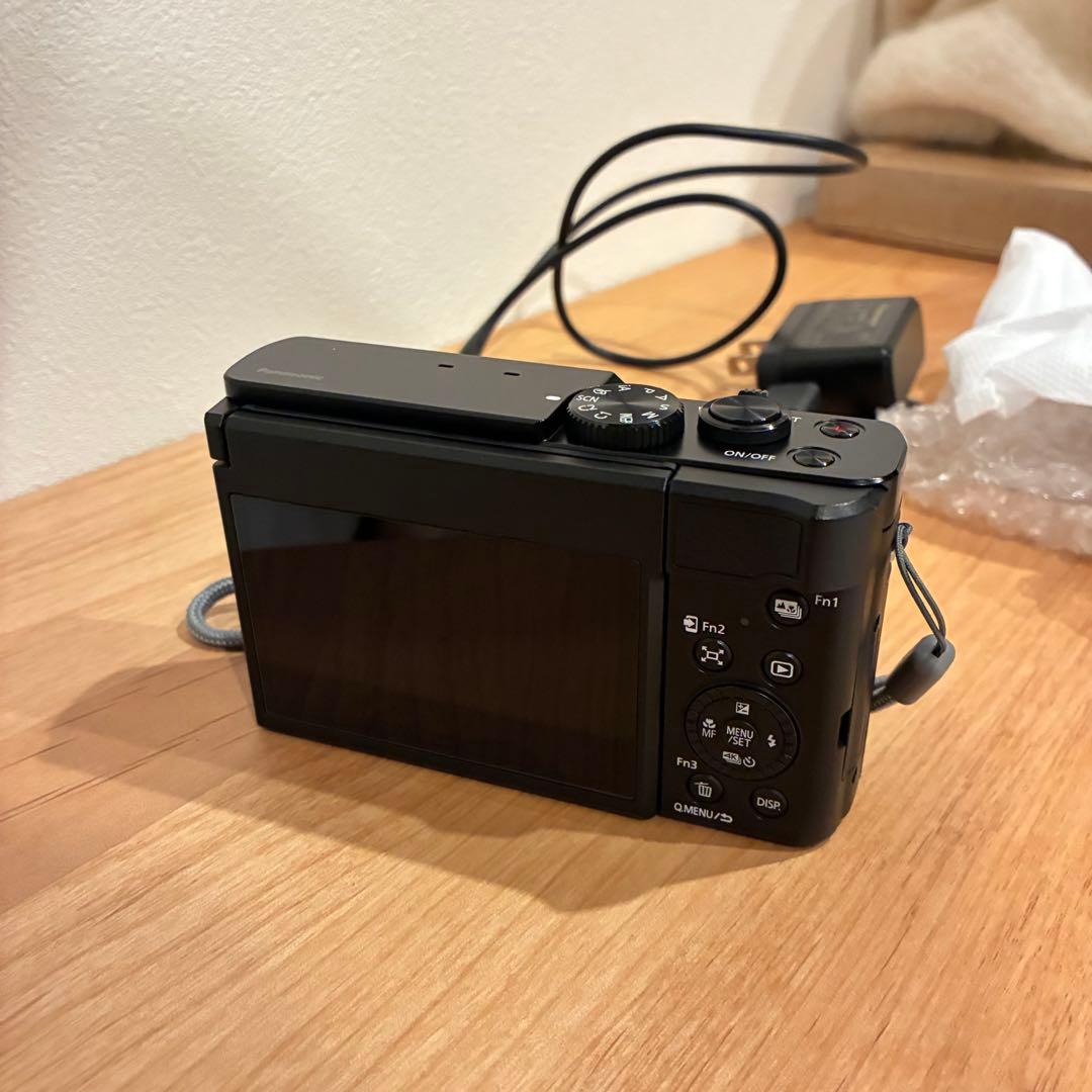 【美品】Panasonic Lumix TZ99 コンパクトデジタルカメラ