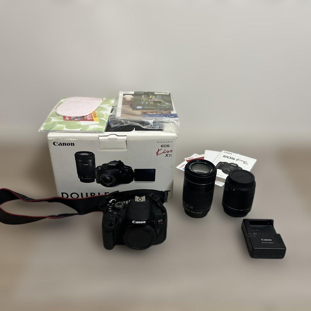 一眼レフ　Canon EOS kiss X7i ダブルズームキット