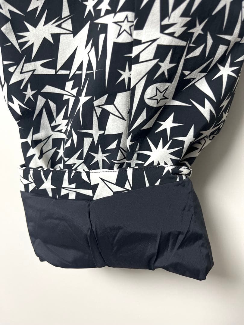 PEARLY GATES新品　サイズ5 ¥44.000 Nyストレッチ中綿パンツ