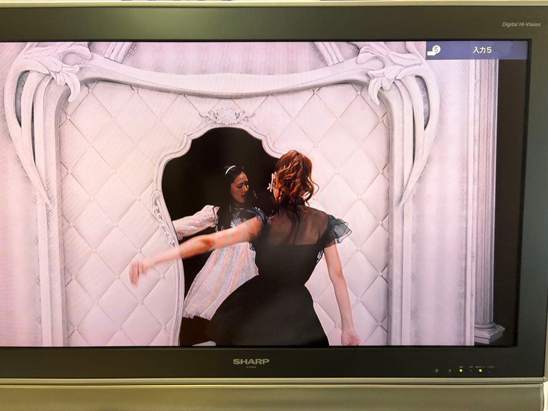 亀山モデルAQUOS ＬＣ-37CX1W 中古品　引取り専用