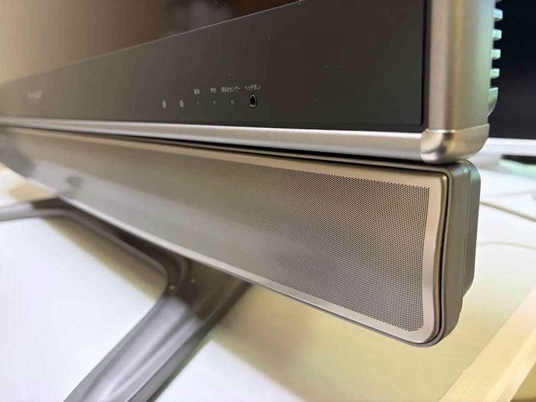 亀山モデルAQUOS ＬＣ-37CX1W 中古品　引取り専用