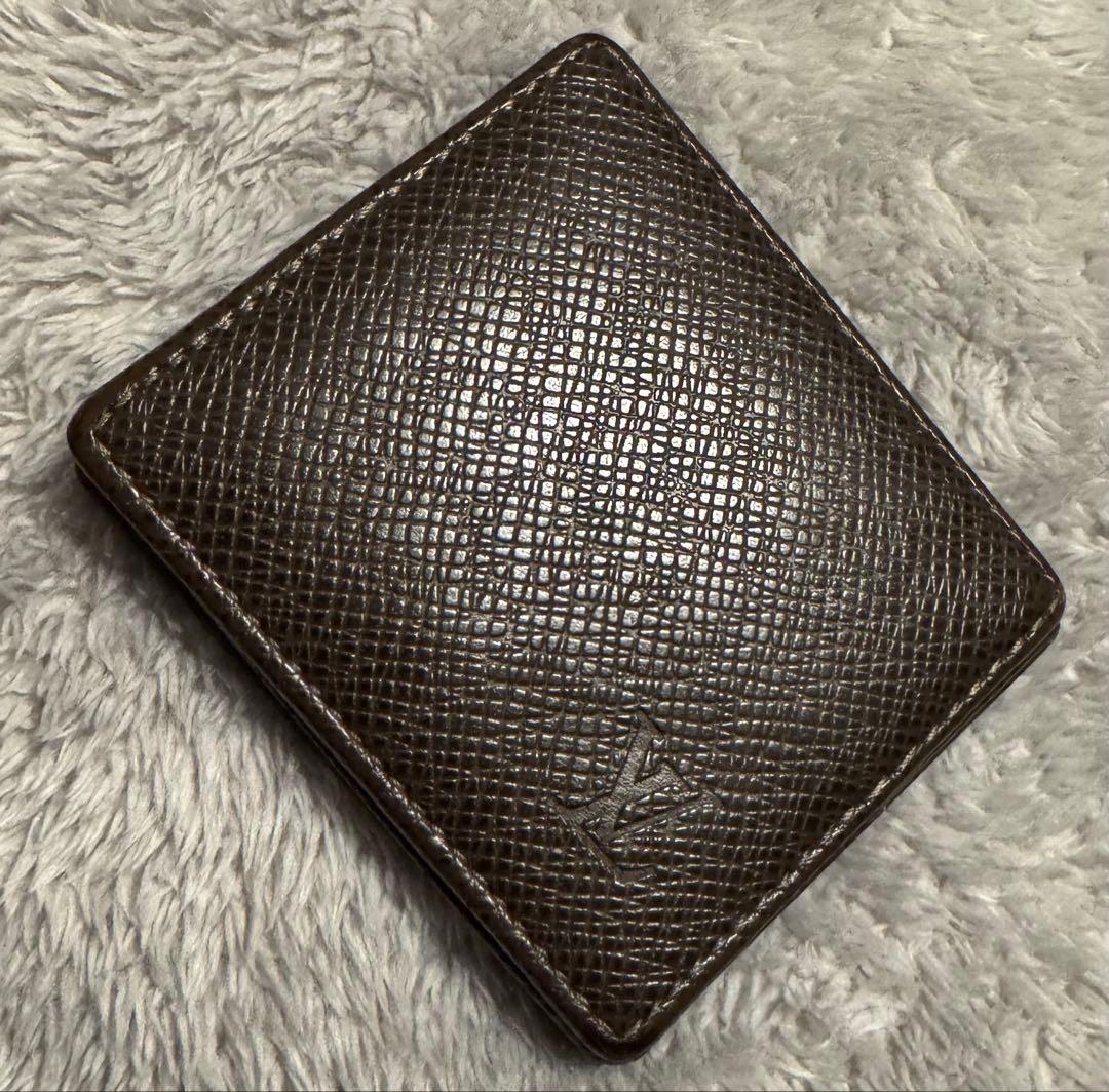 Louis Vuitton ブラウン ケース