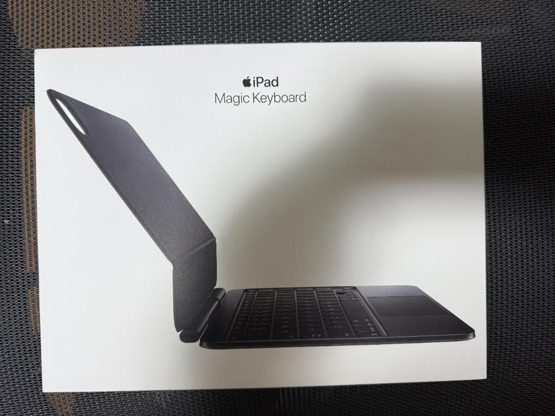 iPad Pro 11inch M4 256GB + マジックキーボード