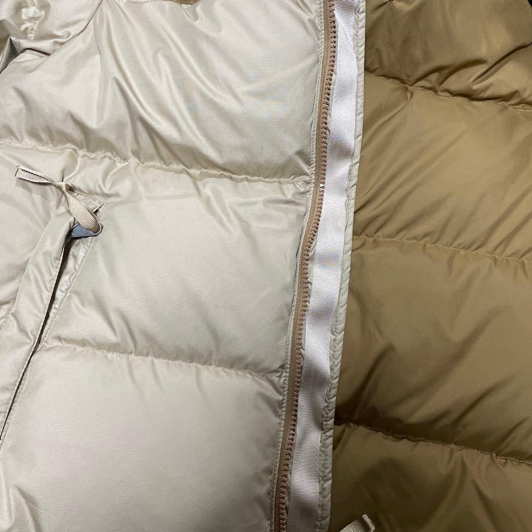ザノースフェイス　ダウンジャケット　ダウン　ベージュ