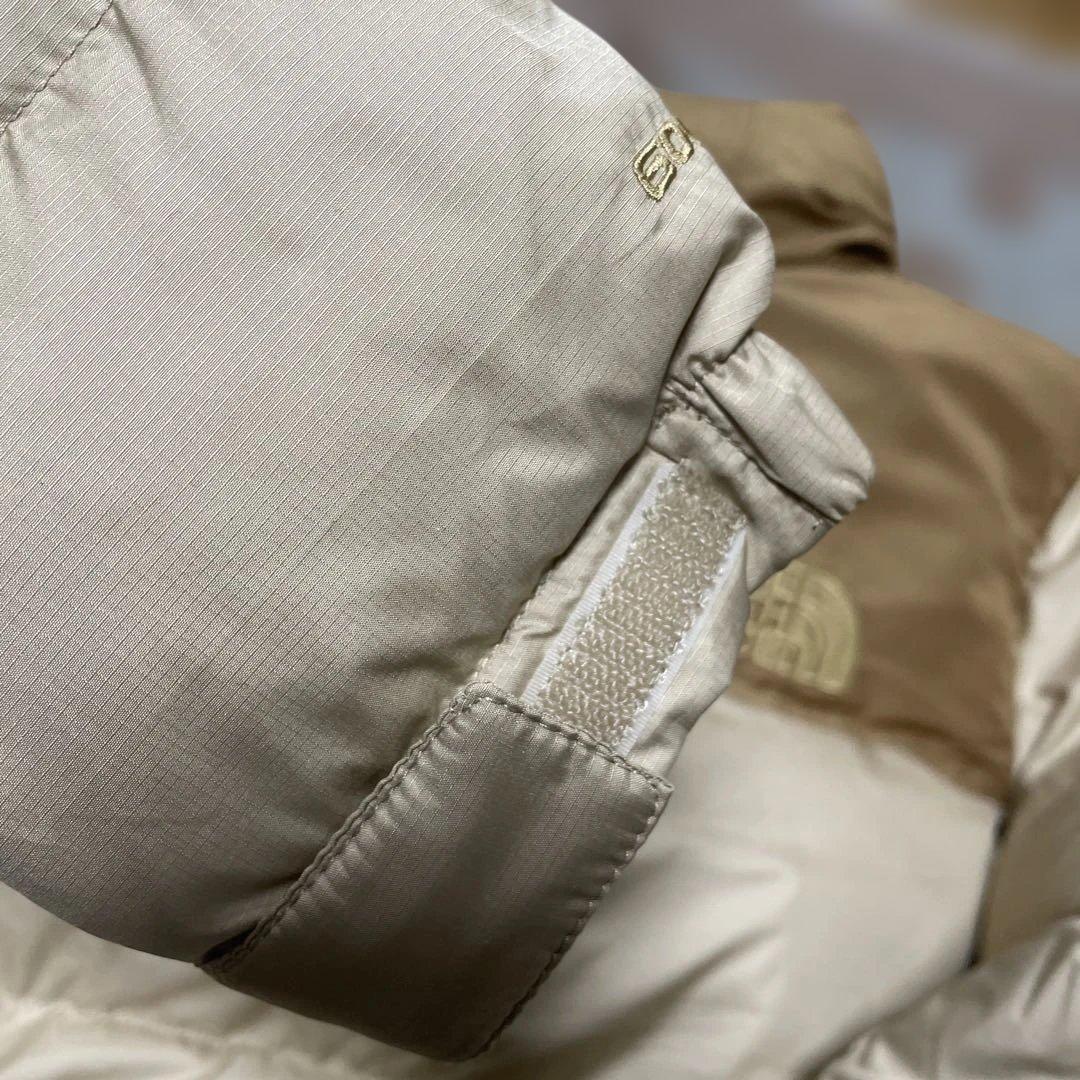 ザノースフェイス　ダウンジャケット　ダウン　ベージュ