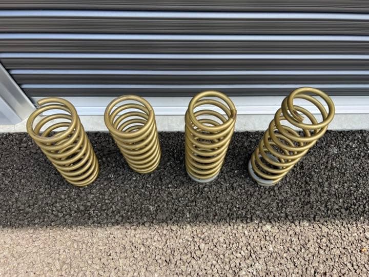 JB74W　ジムニーシエラ　1インチリフトアップ　三木スズキオリジナル