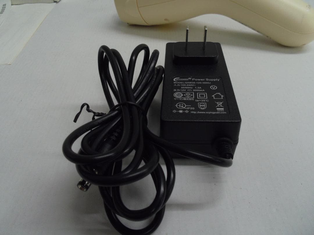 【中古美品】 YAMAN レイボーテ　Rフラッシュ　脱毛器 STA-210C