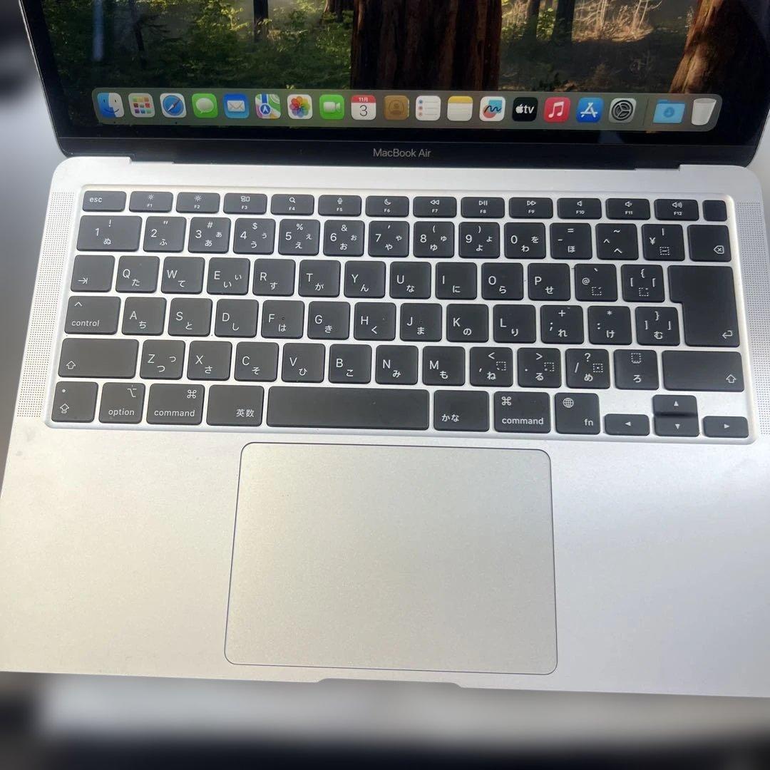 MacBook Air (M1, 2020) 本体　256GB