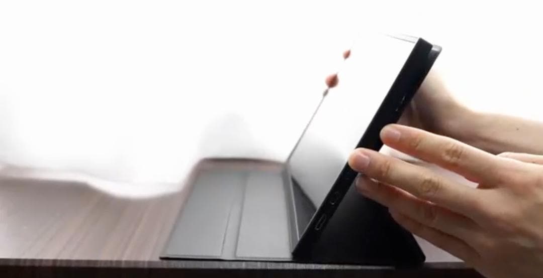 美品⭐️モバイルモニター 10.5インチ ディスプレイ