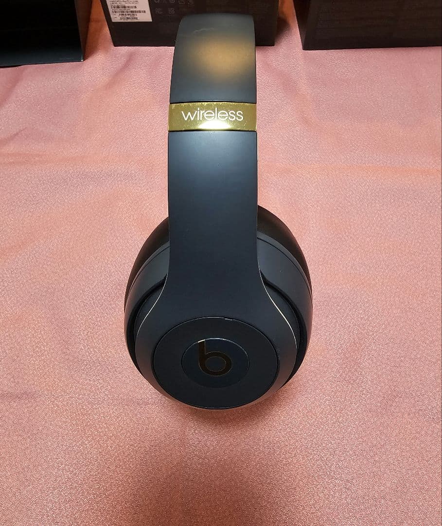 Beats studio3 wireless ブラック/ゴールド