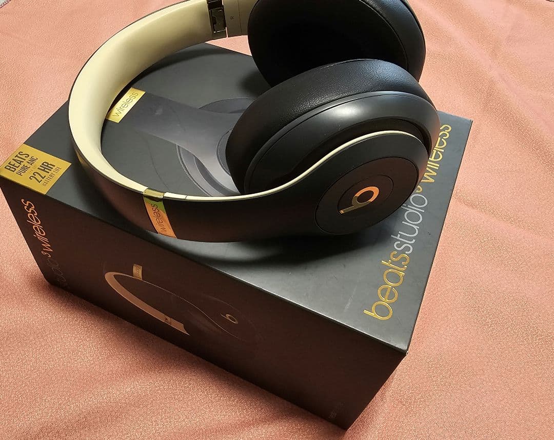 Beats studio3 wireless ブラック/ゴールド