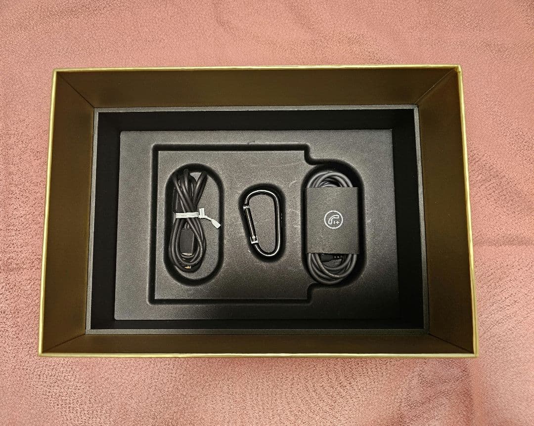 Beats studio3 wireless ブラック/ゴールド