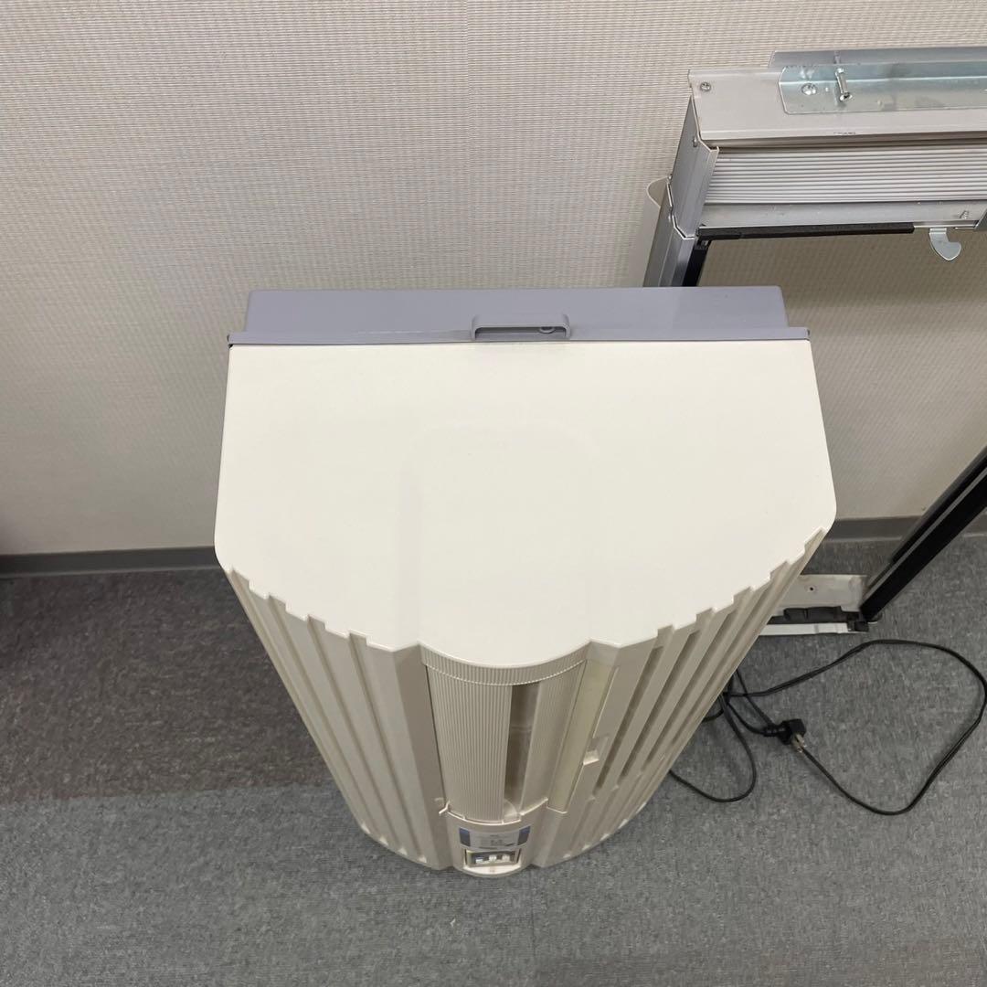 トヨトミ 窓用エアコン 冷房専用 ウインドエアコン TIW-A160B