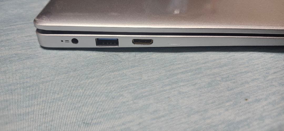 初心者向け✨Windows11✨ノートパソコン SSD オフィス付き WIFI