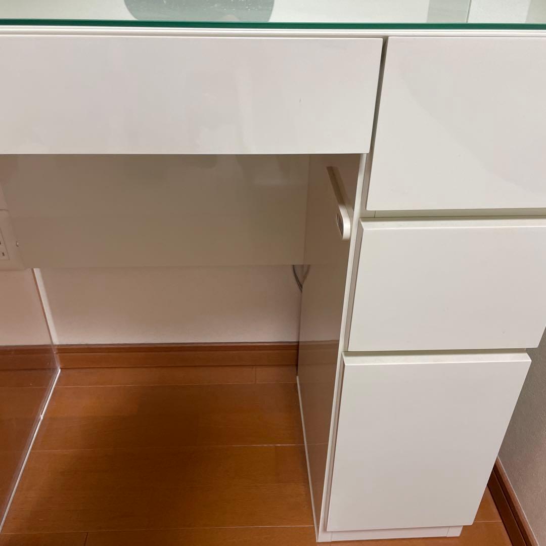 ホワイト ドレッサー ミラー付き