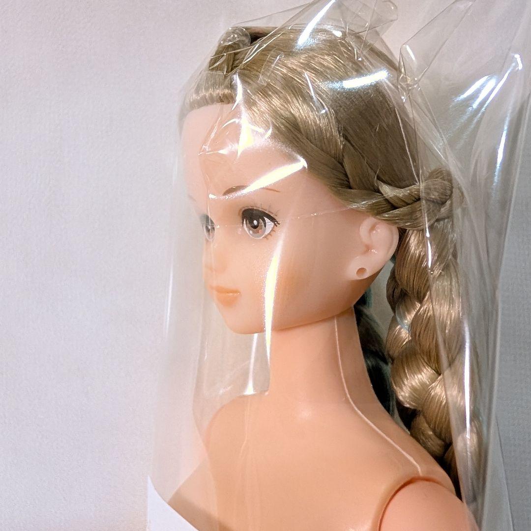 シオン ★新品未開封★ おたのしみドール リカちゃん キャッスル 四つ編み