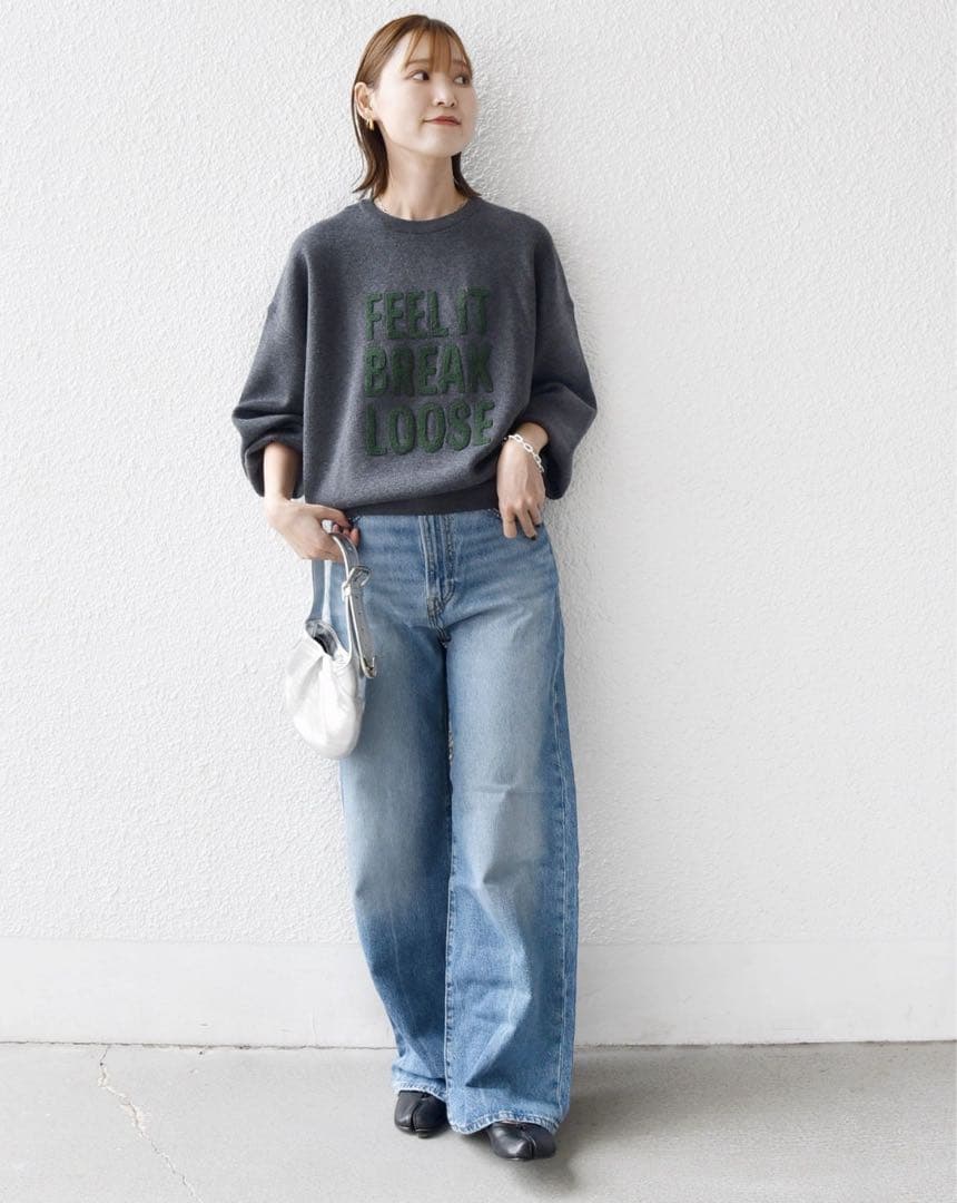 SHIPS 試着のみ　サガラ 刺繍 ロゴ ニット プルオーバー