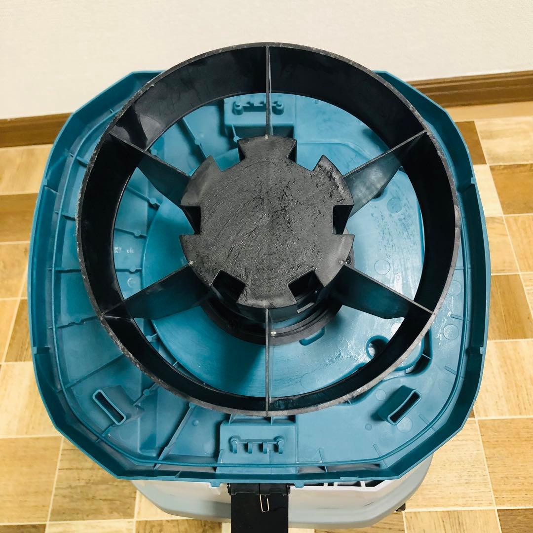 makitaキャニスター掃除機 VC0820 乾湿両用　業務用　集じん機