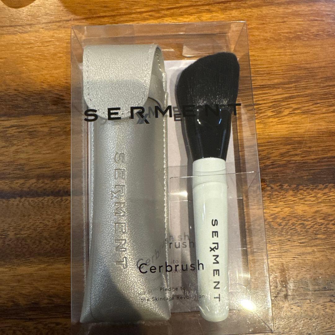 SERMENT Cerbrush フェイスブラシ ケース付き