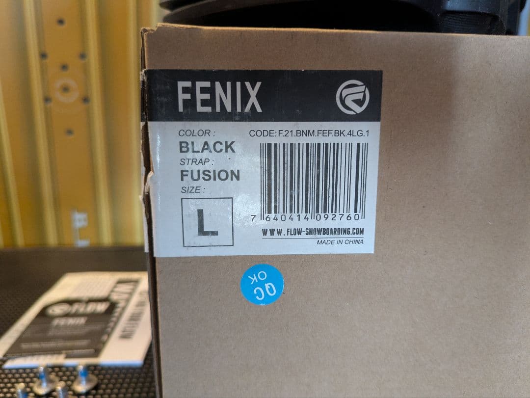 美品　FLOW FENIX BLACK　Lサイズ nidecker