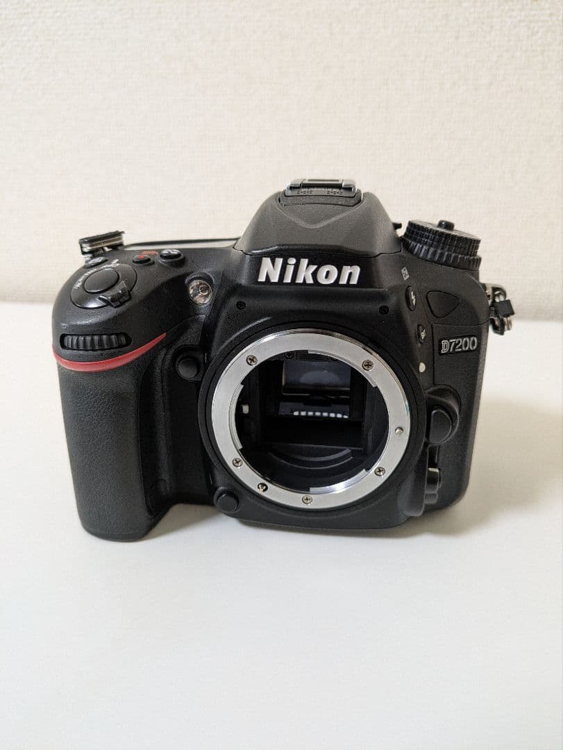 Nikon　D7200　ボディ　　　　　　　　ショット数7,217回4.9%以下