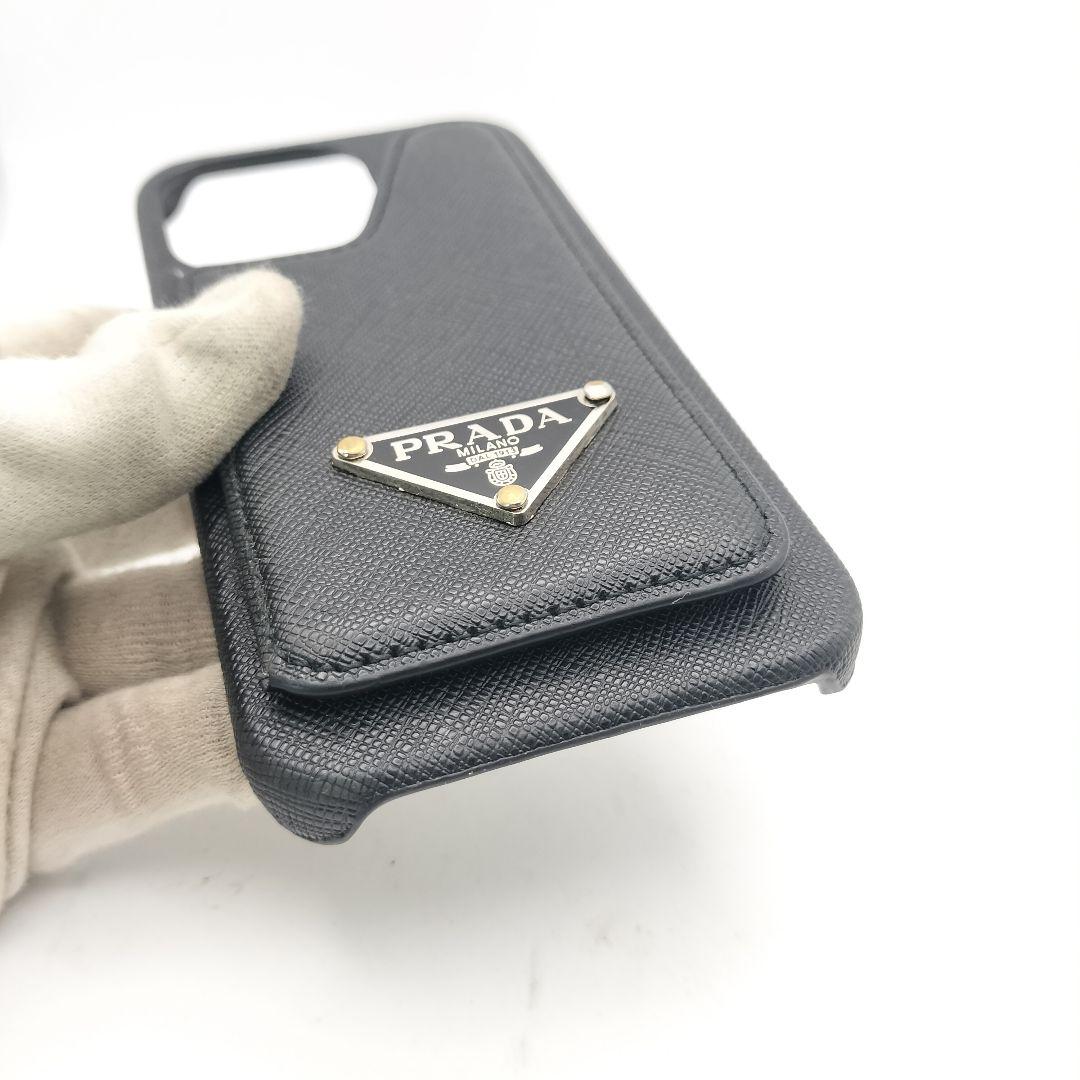 プラダ　iPhone14ケース　パスケース付き　サフィアーノ　ブラック