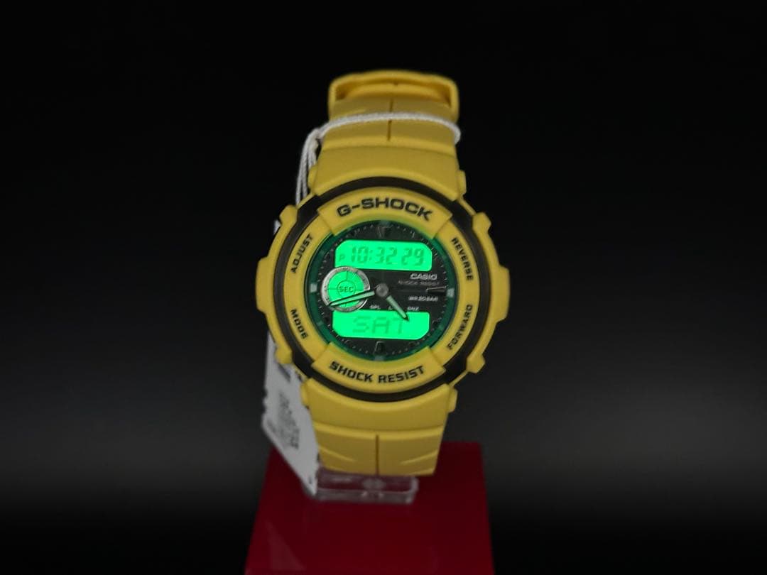 CASIO G-302-9AJF 黄反転液晶 クレイジーイエロー　新品