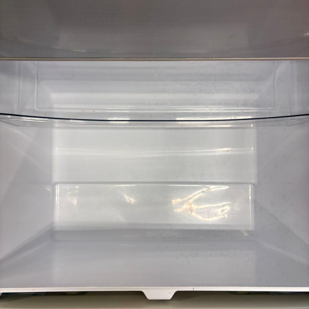 657　関東配送無料　東京発　AQUA　大型冷蔵庫　右開き　300L強　小型