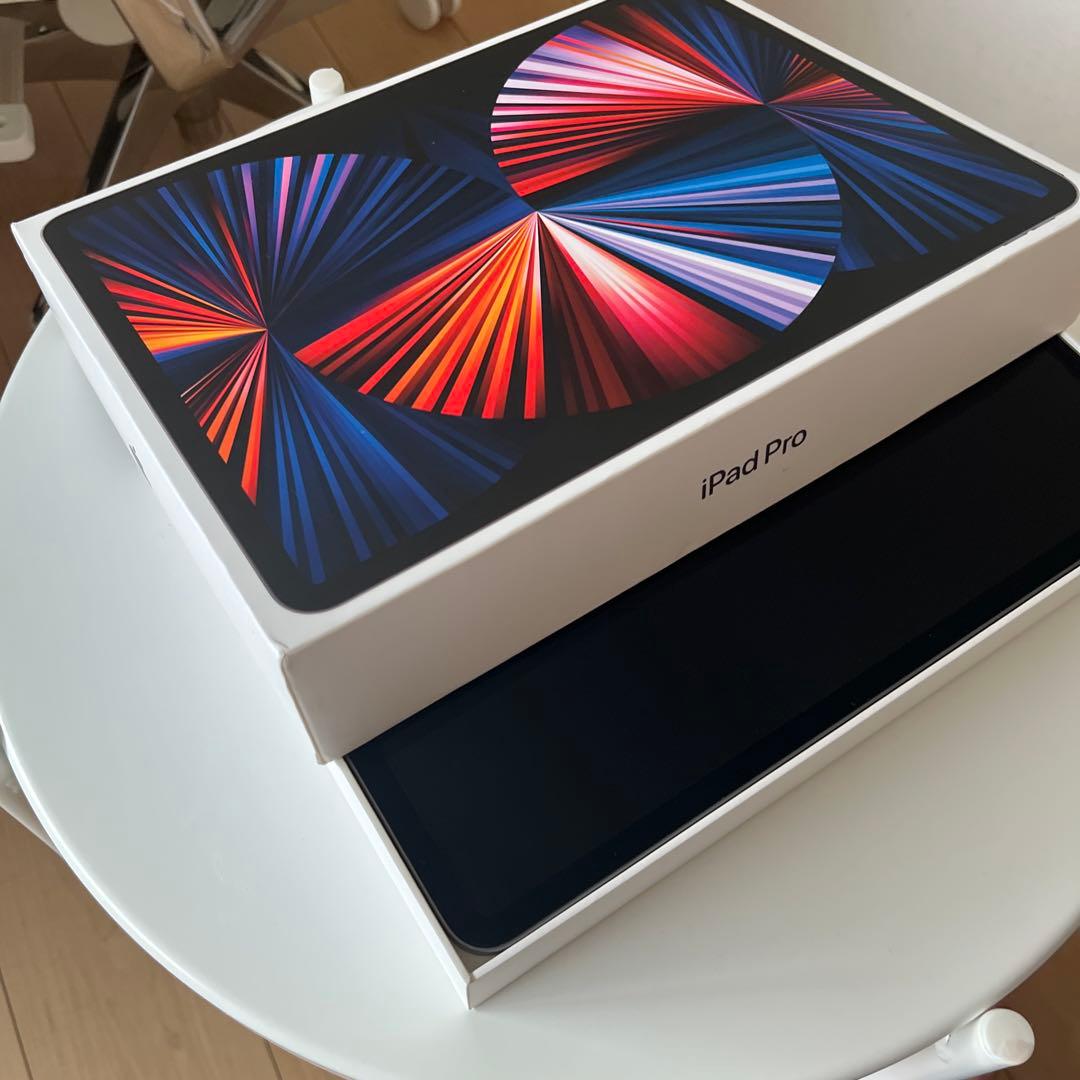 12.9インチ　iPad Pro（第5世代） WI-FI