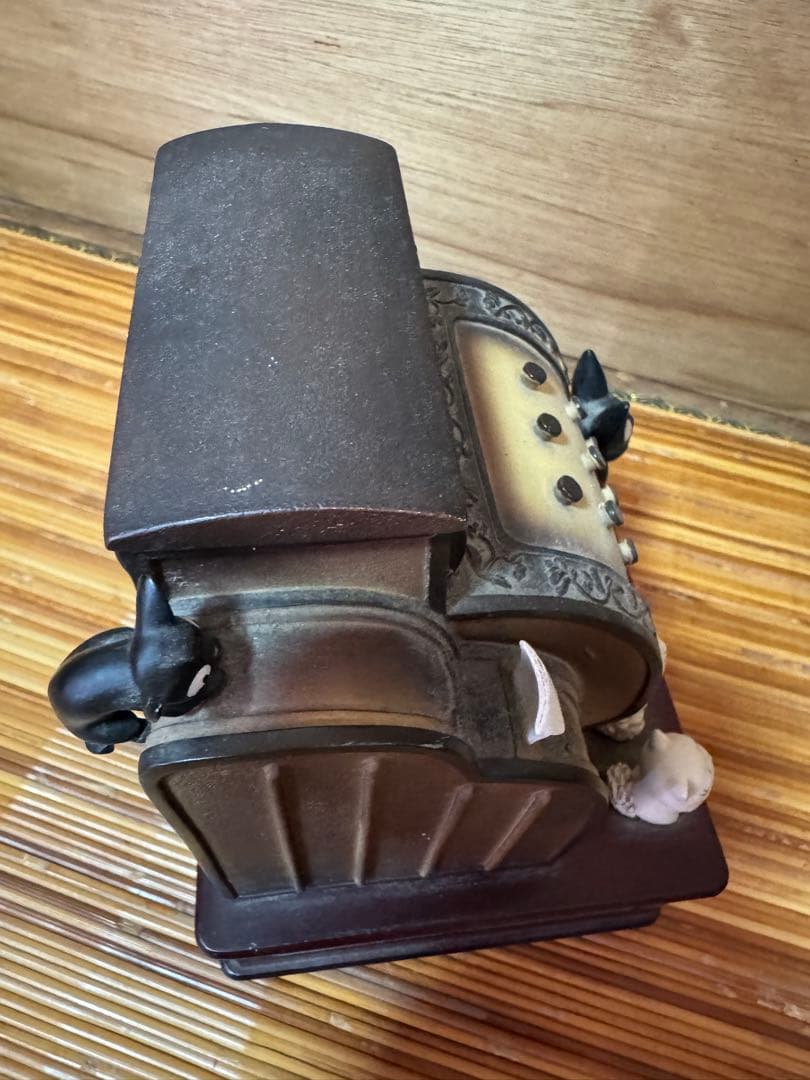 ジブリ　魔女の宅急便　オルゴール