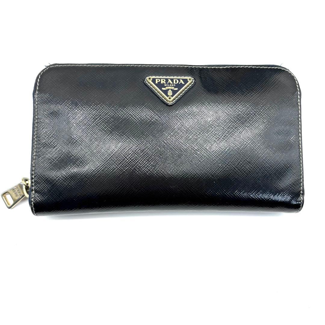 PRADA　サフィアーノレザー　長財布　三角ロゴ　ラウンドファスナー　ゴールド