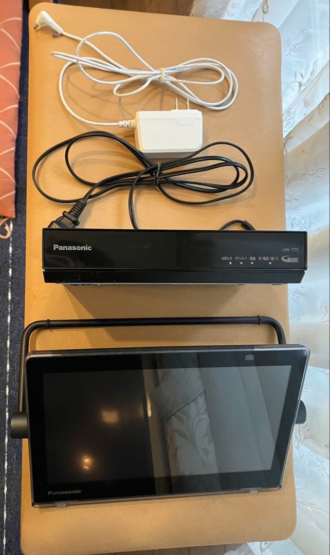 Panasonic プライベートビエラ　un-t7s 　ポータブルテレビ