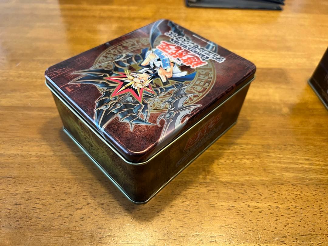 遊戯王　booster pack collecters tin
