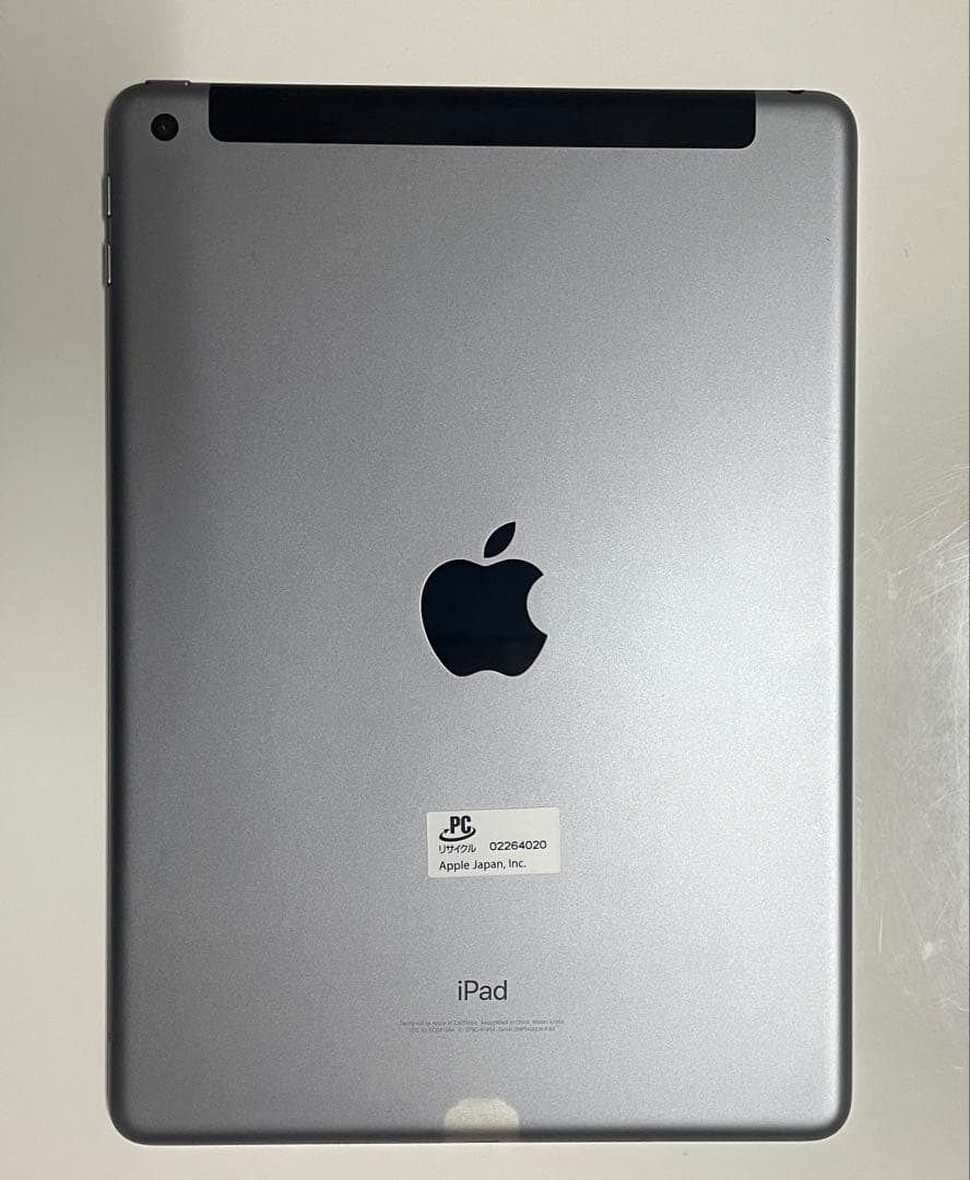 【格安】iPad第6世代 32GB wi-fi+cellular simフリー