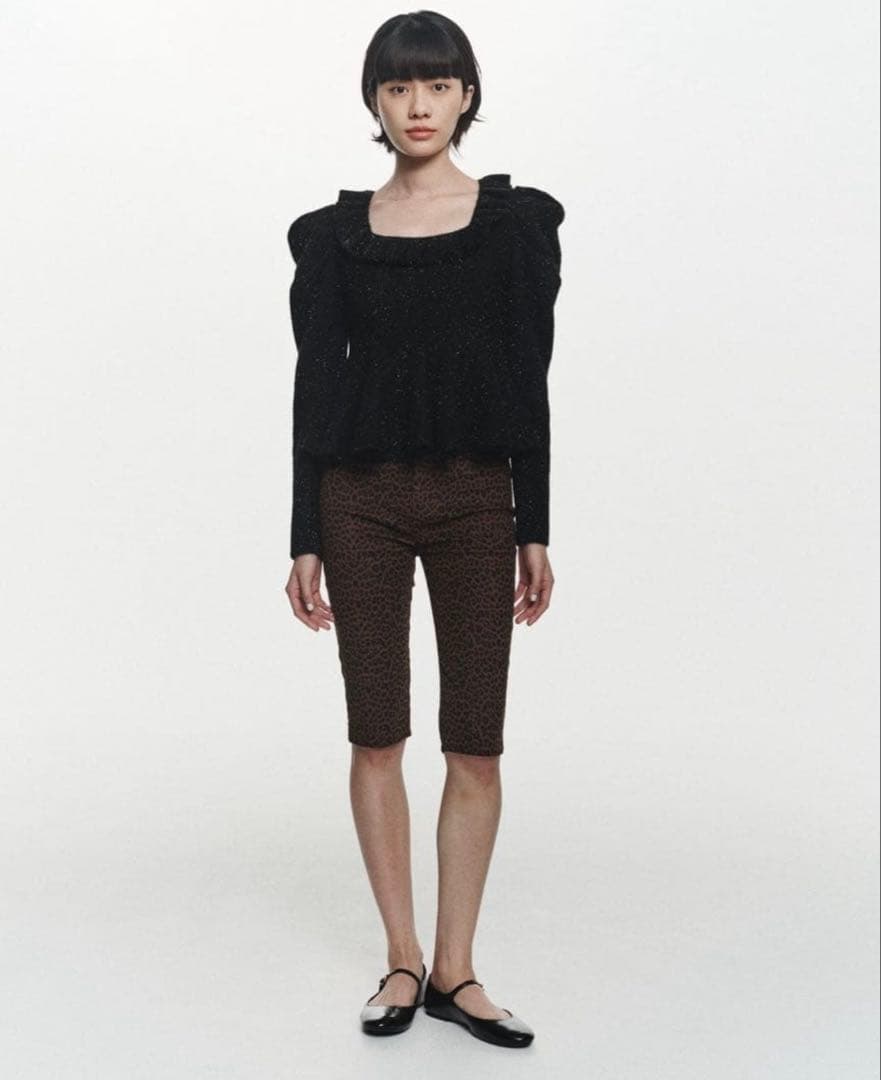 タグ付き新品 bibiy LISA PEPURAMU TOP ペプラム ブラック